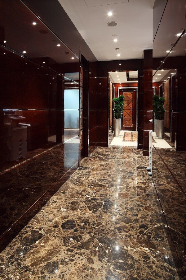 Фото из портфолио Офис в Москва-Сити – фотографии дизайна интерьеров на INMYROOM