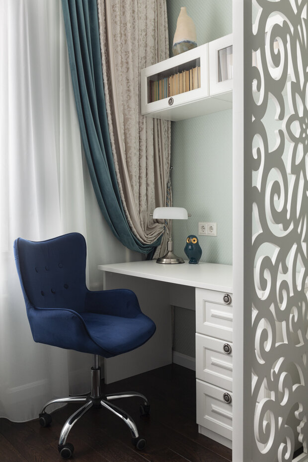 Фотография: Кабинет в стиле Классический, Современный, Квартира, Проект дня, Москва, Сталинка, 2 комнаты, 60-90 метров, Сокольники – фото на INMYROOM