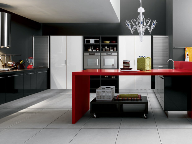 Фотография: Кухня и столовая в стиле Хай-тек, Декор интерьера, Дизайн интерьера, Цвет в интерьере, Черный, Пол – фото на INMYROOM