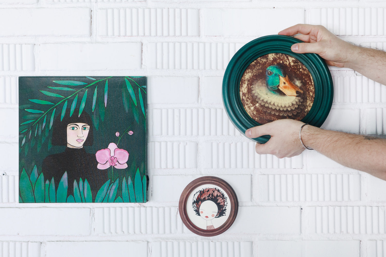 Фотография: в стиле , Декор, Советы, Canon, Canon, Саша Мершиев, энциклопедия_декор, декор своими руками, как оформить стену, настенный декор – фото на INMYROOM Фотография: в стиле , Декор, Советы, Canon, Canon, Саша Мершиев, энциклопедия_декор, декор своими руками, как оформить стену, настенный декор – фото на INMYROOM