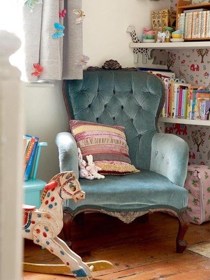 Фотография: Мебель и свет в стиле Прованс и Кантри, DIY, Дом, Цвет в интерьере, Дома и квартиры, Белый, Переделка, Бежевый – фото на INMYROOM