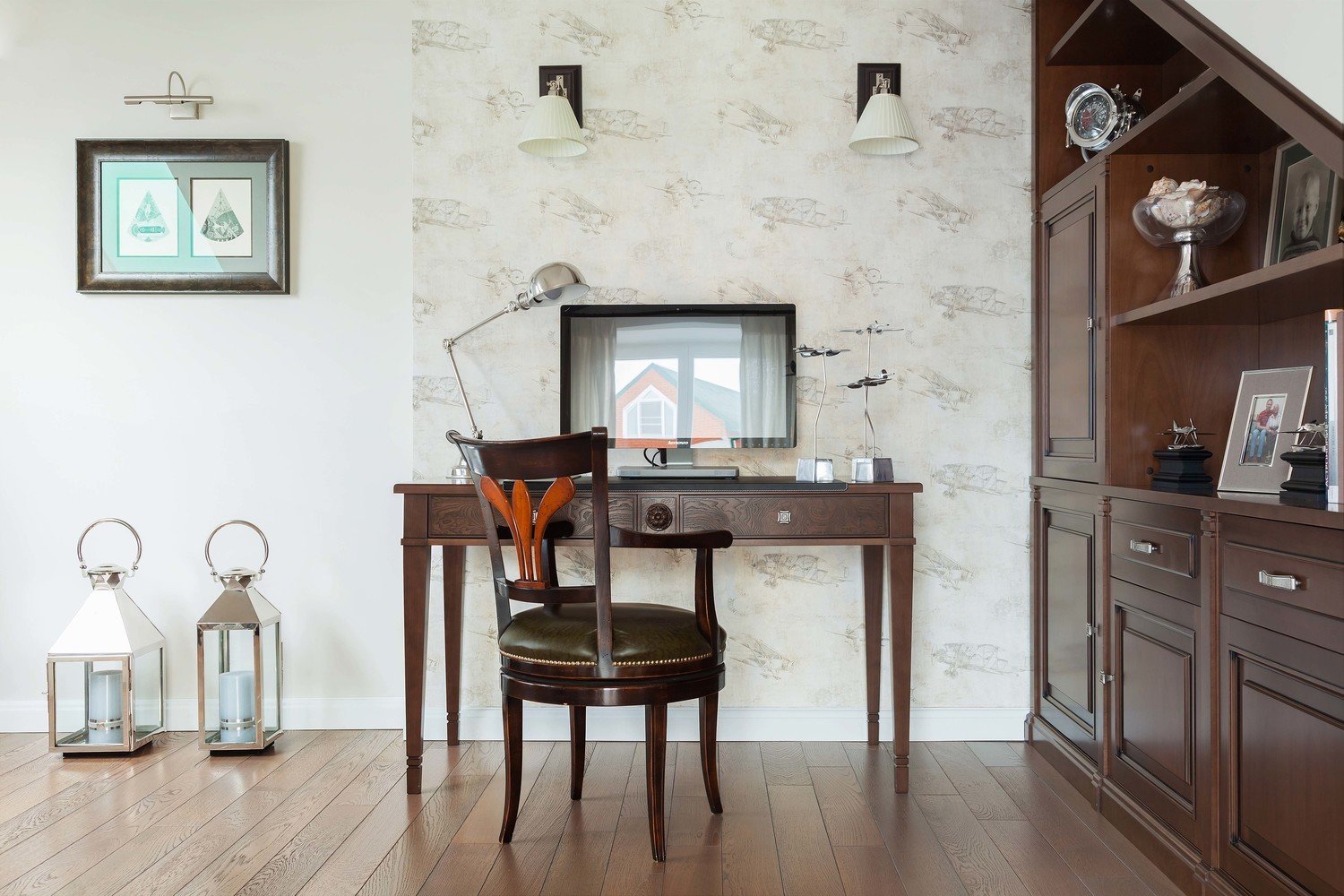 Фотография: Кабинет в стиле Классический, Эклектика, Проект недели, Москва, Дом и дача, Таунхаус, Наталья Тарханова – фото на INMYROOM Фотография: Кабинет в стиле Классический, Эклектика, Проект недели, Москва, Дом и дача, Таунхаус, Наталья Тарханова – фото на INMYROOM