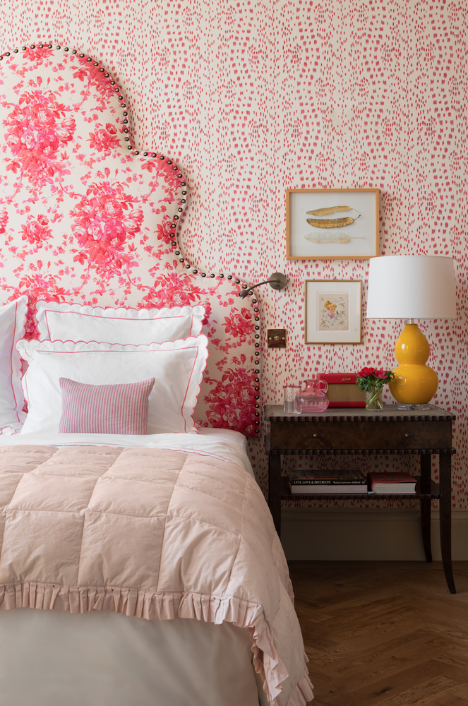 Фотография: Спальня в стиле Прованс и Кантри, Декор интерьера, Квартира, Англия – фото на INMYROOM Фотография: Спальня в стиле Прованс и Кантри, Декор интерьера, Квартира, Англия – фото на INMYROOM