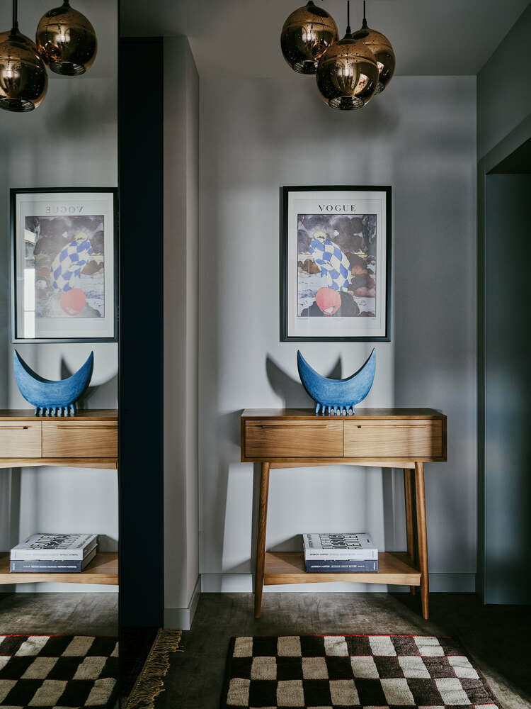 Фотография: Прихожая в стиле Современный, Эклектика, Винтажный, Квартира, Проект недели, Москва, Панельный дом, 2 комнаты, 40-60 метров, Анна Тарасова – фото на INMYROOM Фотография: Прихожая в стиле Современный, Эклектика, Винтажный, Квартира, Проект недели, Москва, Панельный дом, 2 комнаты, 40-60 метров, Анна Тарасова – фото на INMYROOM