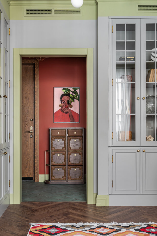 Фотография: Прихожая в стиле Эклектика, эклектика с элементами средиземноморского и современного стилей, современный с элементами средиземноморского, Квартира, Проект дня, Москва, Фили, 2 комнаты, 40-60 метров, Валерия Анисимова, современный с элементами эклектики, Анастасия Ярышева – фото на INMYROOM