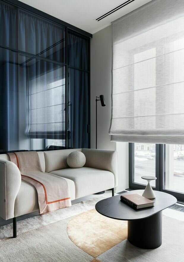 Фотография: Гостиная в стиле Современный, Минимализм, Квартира, Студия, Проект дня, Москва, до 40 метров, современные интерьеры – фото на INMYROOM