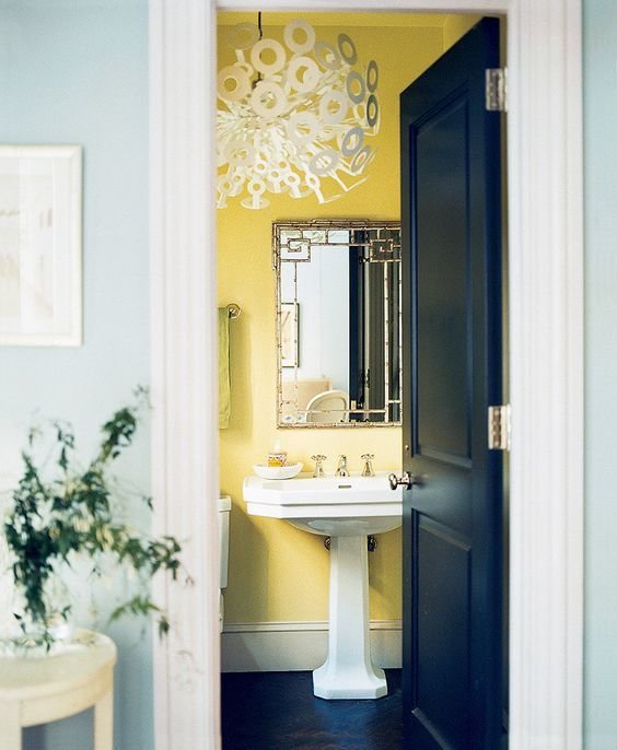 Фотография: Ванная в стиле Прованс и Кантри, Советы, Желтый, Виктория Тарасова – фото на INMYROOM