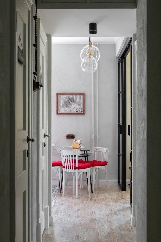 Фотография: Кухня и столовая в стиле Эклектика, Квартира, Проект недели, Видное, Сталинка, 2 комнаты, 40-60 метров – фото на INMYROOM