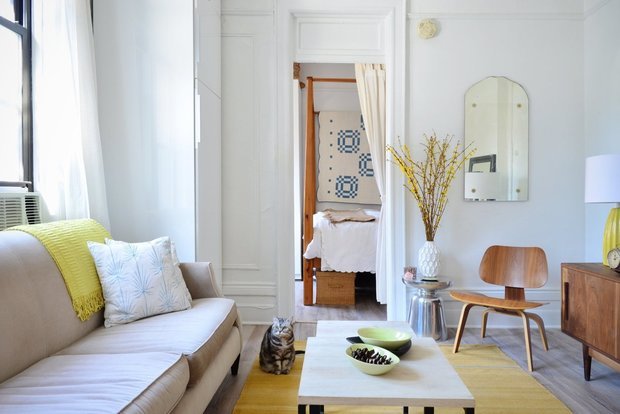 Фотография: Гостиная в стиле Скандинавский, Декор интерьера, Квартира, Советы – фото на INMYROOM