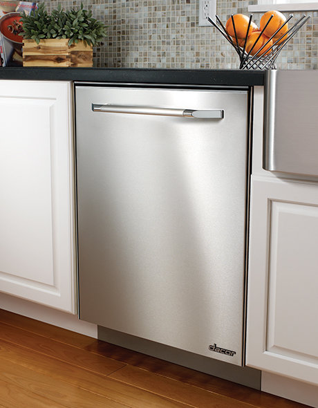 Фотография: в стиле , Кухня и столовая, Интерьер комнат, Встраиваемая техника – фото на INMYROOM