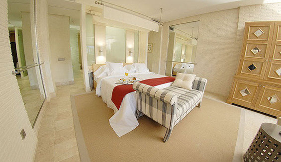 Фотография: Спальня в стиле Восточный, Испания, Дома и квартиры, Городские места, Отель – фото на INMYROOM