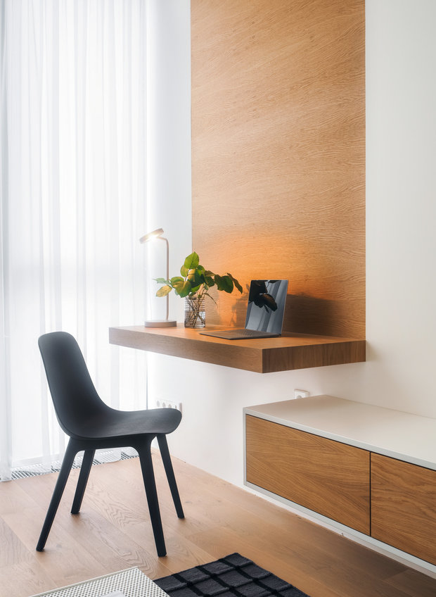 Фотография: Кабинет в стиле Минимализм, Современный, Квартира, Белый, Проект недели, Бежевый, Монолитный дом, 2 комнаты, 60-90 метров, Светлогорск, Сергей Мельников, Line Design – фото на INMYROOM