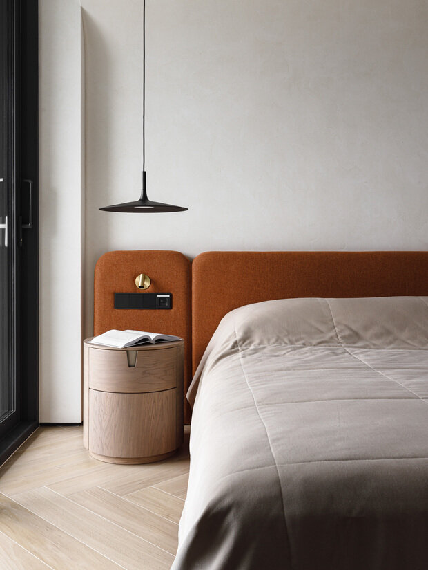 Фотография: Спальня в стиле Современный, Квартира, Проект дня, Сочи, 2 комнаты, 60-90 метров, современный/минимализм – фото на INMYROOM