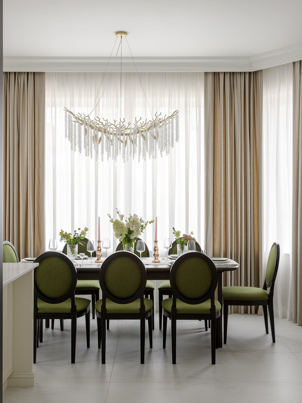 Фотография: Кухня и столовая в стиле Классический, Современный, Дом, Проект дня, Дом и дача, Краснодар, Кирпичный дом, 4 и больше, Более 90 метров, Татьяна Черкашина – фото на INMYROOM