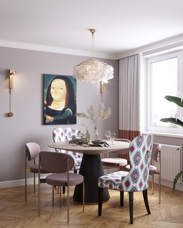 В гостиной зоне напротив дивана — яркие ультрамариновые витрины. Возле обеденного стола висит картина располневшей Джоконды — элемент юмора.