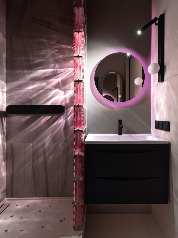 Фотография: Ванная в стиле Современный, Минимализм, Малогабаритная квартира, Квартира, Проект дня, Санкт-Петербург, 1 комната, 40-60 метров, Студия 3302 – фото на INMYROOM