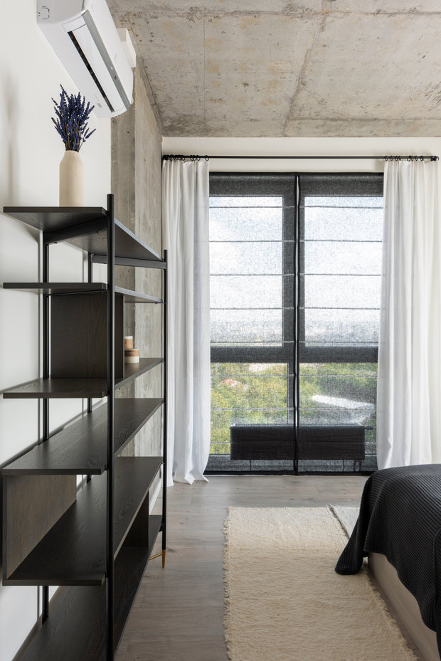 Фотография: Спальня в стиле Минимализм, Современный, Квартира, Проект дня, Киев, PLANiUM, 4 и больше, Более 90 метров – фото на INMYROOM