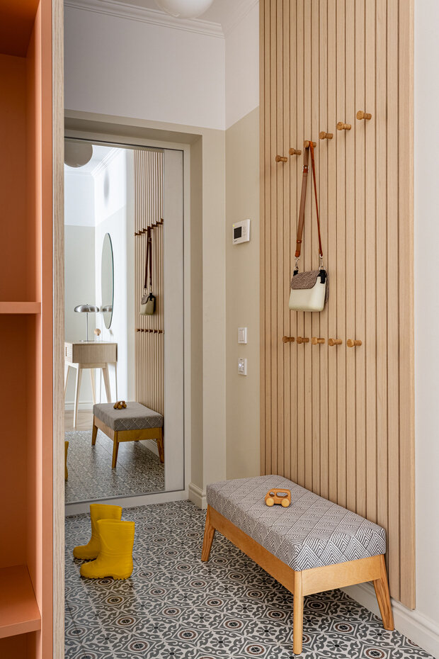 Фотография: Прихожая в стиле Современный, Квартира, Проект дня, Минск, Монолитный дом, 3 комнаты, 40-60 метров, современный с элементами минимализма и скандинавского стиля, фото интерьера, дизайн интерьера фото, Виталий Савко – фото на INMYROOM