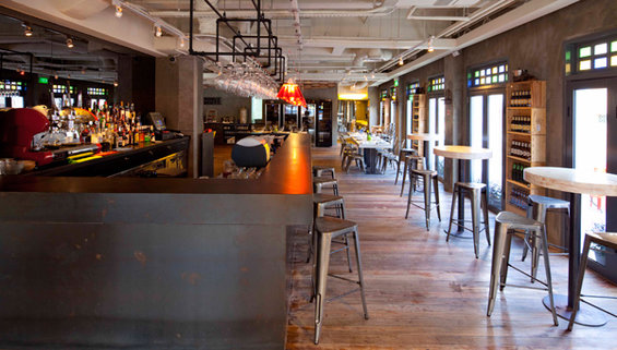 Фотография: Прочее в стиле Лофт, Дома и квартиры, Городские места, Поп-арт, Индустриальный, Неон – фото на INMYROOM