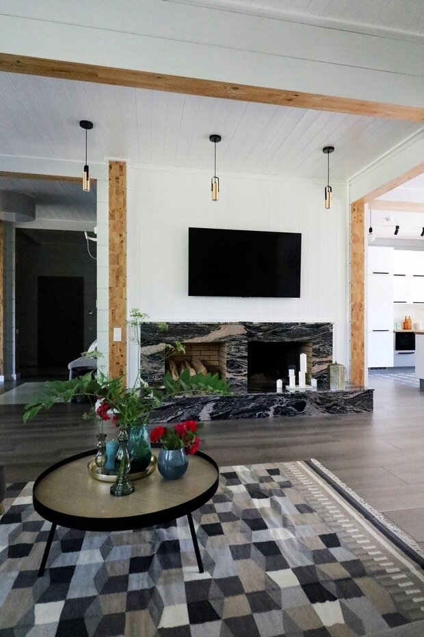 Фотография: Гостиная в стиле Скандинавский, Современный, Эклектика, Эко, Дом, Проект недели, Дом и дача, Московская область, Виктория Качуровская, Александра Бронникова, 4 и больше, Более 90 метров, Черноголовка, Twosides.pro, Дмитрий Шешунов – фото на INMYROOM