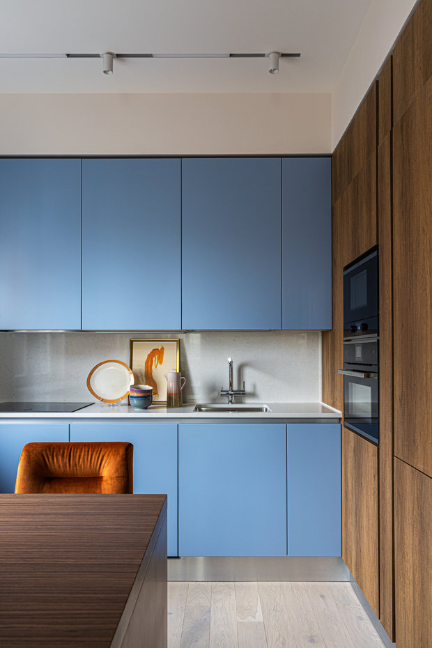 Фотография: Кухня и столовая в стиле Современный, Квартира, Проект недели, Москва, «Уютная квартира», 2 комнаты, 40-60 метров – фото на INMYROOM