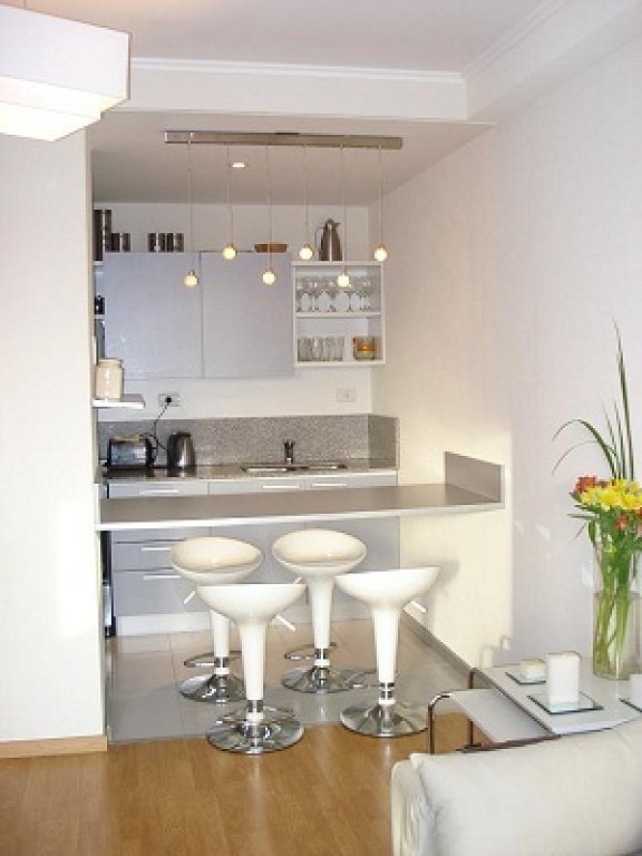 Фотография: Кухня и столовая в стиле Современный, Интерьер комнат, Советы – фото на INMYROOM Фотография: Кухня и столовая в стиле Современный, Интерьер комнат, Советы – фото на INMYROOM