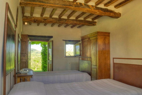 Фотография: Спальня в стиле Прованс и Кантри, Дома и квартиры, Городские места, Замок – фото на INMYROOM