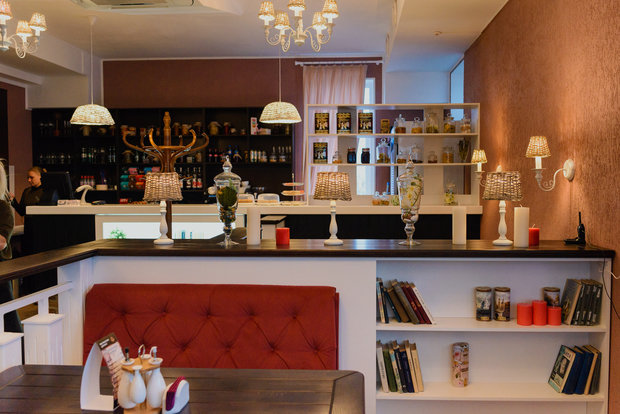 Фото из портфолио Реализованный проект кафе в г. Севастополе – фотографии дизайна интерьеров на INMYROOM