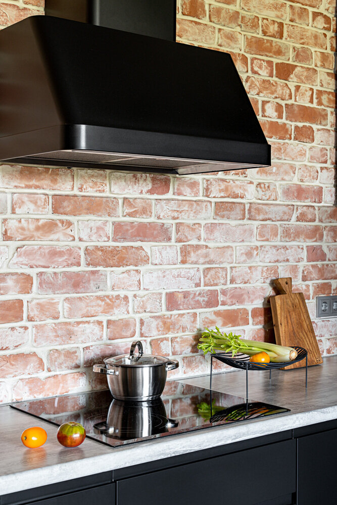 Фотография: Кухня и столовая в стиле Лофт, Современный, Квартира, Проект недели, Казань, 2 комнаты, 40-60 метров, Элина Коба – фото на INMYROOM