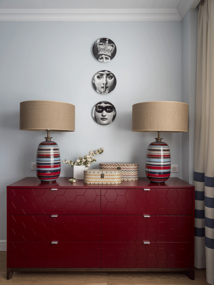 Фотография: Спальня в стиле Современный, Квартира, Проект недели, Москва, Мила Колпакова, Панельный дом, 2 комнаты, 40-60 метров, КОПЭ-85 – фото на INMYROOM Фотография: Спальня в стиле Современный, Квартира, Проект недели, Москва, Мила Колпакова, Панельный дом, 2 комнаты, 40-60 метров, КОПЭ-85 – фото на INMYROOM