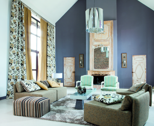 Фотография: Гостиная в стиле Эклектика, Цвет в интерьере, Стиль жизни, Советы, Ткани, Галерея Арбен, Шторы, Окна – фото на INMYROOM Фотография: Гостиная в стиле Эклектика, Цвет в интерьере, Стиль жизни, Советы, Ткани, Галерея Арбен, Шторы, Окна – фото на INMYROOM