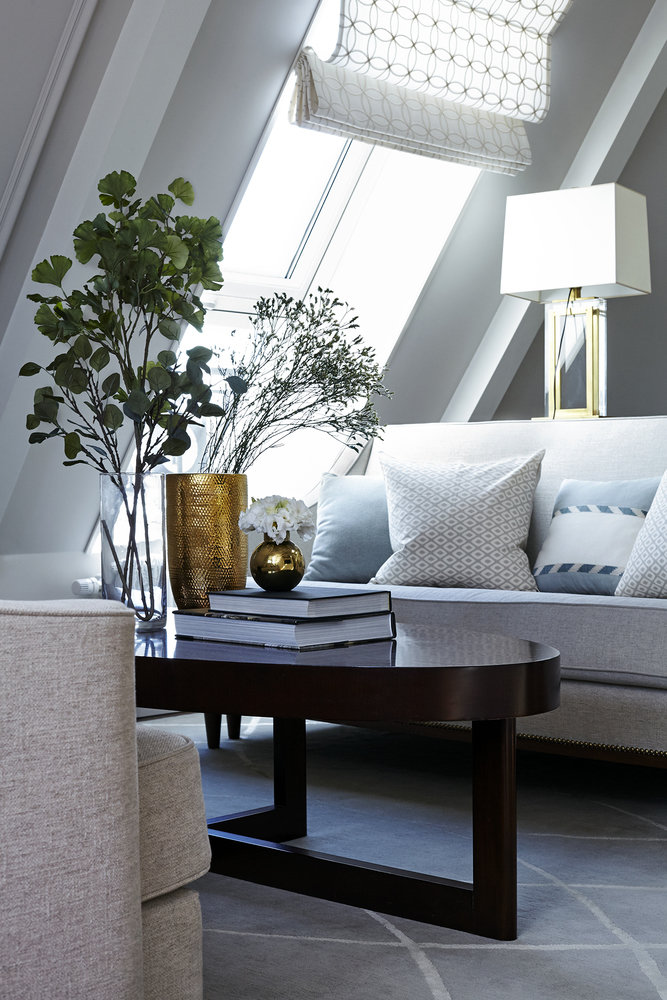 Фотография: Гостиная в стиле Современный, Классический, Квартира, Проект недели, Москва, Монолитный дом, 4 и больше, Более 90 метров, Ольга Солнышкова, ЖК «Николаевский» – фото на INMYROOM