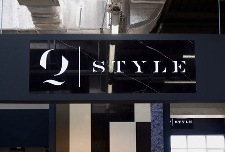 Шоурум Q-Style в МЦ Roomer