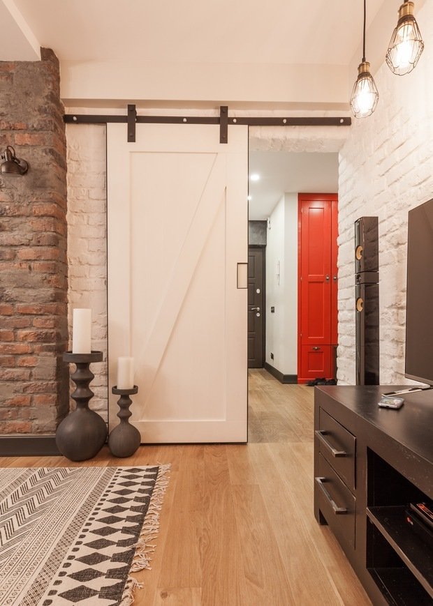 Фотография: Гостиная в стиле Лофт, Квартира, Проект недели, Евгения Лыкасова, Панельный дом, 2 комнаты, 40-60 метров – фото на INMYROOM