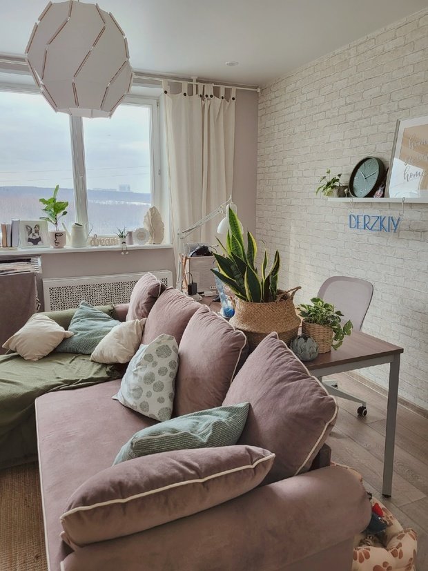 Фотография: Гостиная в стиле Скандинавский, Ремонт на практике, Панельный дом – фото на INMYROOM