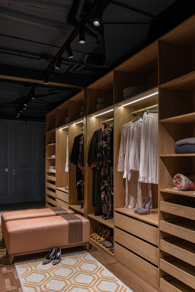 Фото из портфолио Dior. Квартира коллекционера – реализованный проект для состоявшейся семейной пары – фотографии дизайна интерьеров на INMYROOM