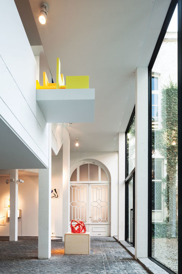 Фото из портфолио Галерея современного искусства  – фотографии дизайна интерьеров на INMYROOM