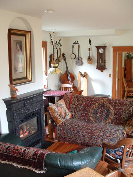 Фотография: Гостиная в стиле Прованс и Кантри, Классический, Современный – фото на INMYROOM