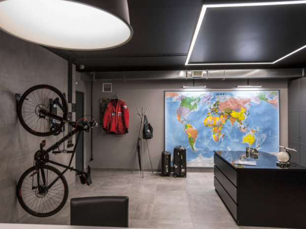 Дизайн: Роман Сафонов