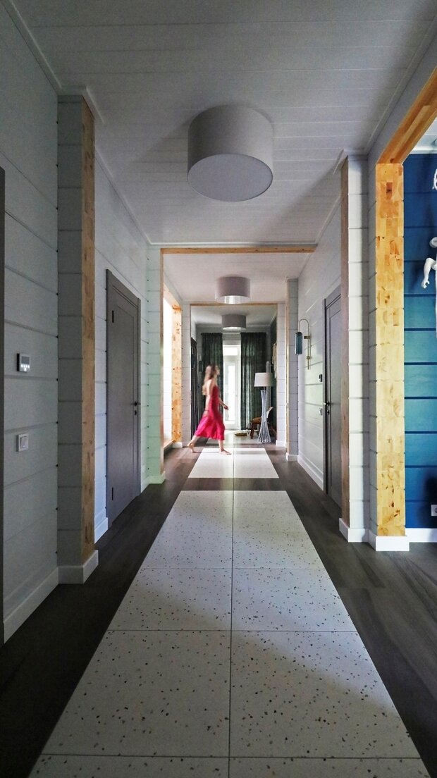 Фотография: Прихожая в стиле Современный, Эклектика, Эко, Скандинавский, Дом, Проект недели, Дом и дача, Московская область, Виктория Качуровская, Александра Бронникова, 4 и больше, Более 90 метров, Черноголовка, Twosides.pro, Дмитрий Шешунов – фото на INMYROOM