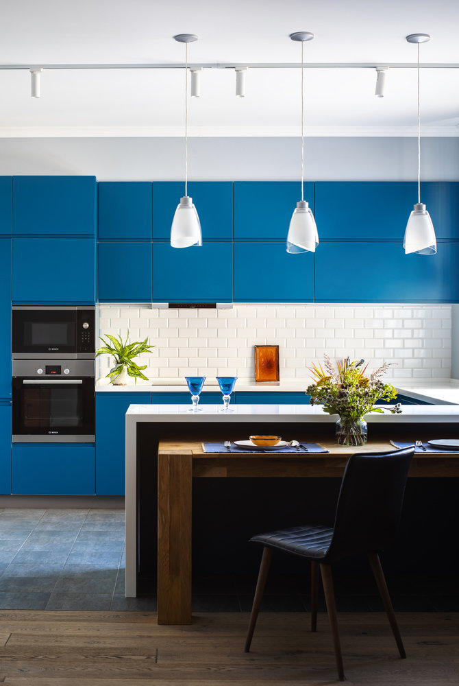 Фотография: Кухня и столовая в стиле Современный, Ванная, Детская, Спальня, Квартира, Проект недели, Голубой, 3 комнаты, ПРЕМИЯ INMYROOM – фото на INMYROOM Фотография: Кухня и столовая в стиле Современный, Ванная, Детская, Спальня, Квартира, Проект недели, Голубой, 3 комнаты, ПРЕМИЯ INMYROOM – фото на INMYROOM