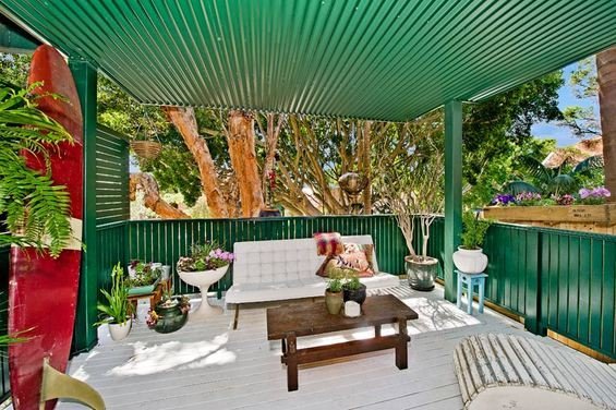 Фотография: Кухня и столовая в стиле Прованс и Кантри, Дом, Австралия, Дизайн интерьера, Цвет в интерьере, Белый, Зеленый, Ар-деко, Средиземноморский, Бунгало – фото на INMYROOM