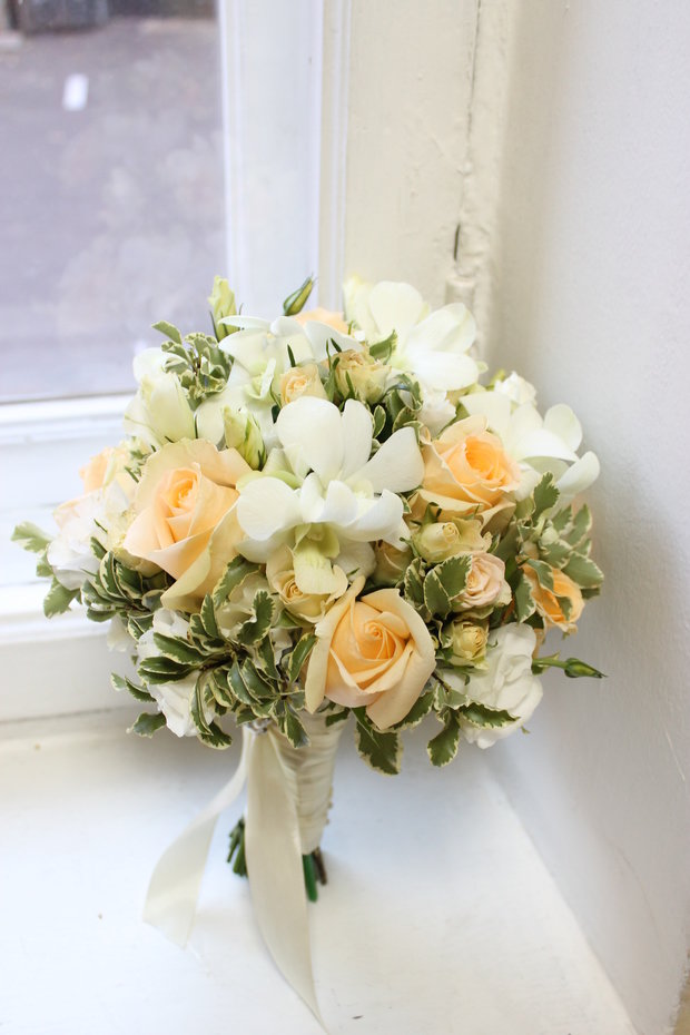 Фото из портфолио Свадебные букеты и аксессуары – фотографии дизайна интерьеров на INMYROOM