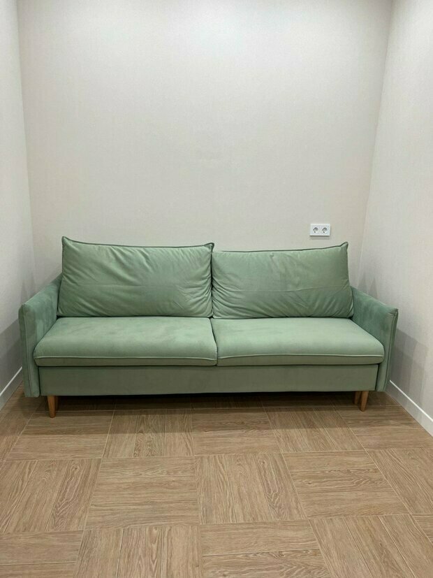 Фото из портфолио Сканди прямой диван – фотографии дизайна интерьеров на INMYROOM