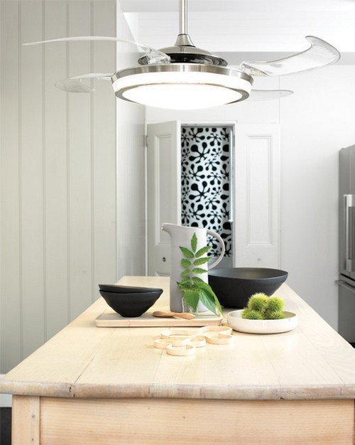 Фотография: Кухня и столовая в стиле Прованс и Кантри, Современный, Декор интерьера, Дом, Декор дома, Мансарда – фото на INMYROOM Фотография: Кухня и столовая в стиле Прованс и Кантри, Современный, Декор интерьера, Дом, Декор дома, Мансарда – фото на INMYROOM