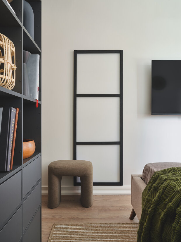 Фотография: Спальня в стиле Современный, Малогабаритная квартира, Квартира, Проект дня, Москва, 1 комната, 40-60 метров, Анна Данилова, современный с элементами эклектики, ЖК «Матвеевский парк» – фото на INMYROOM