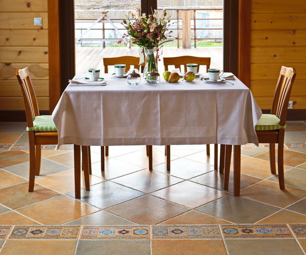 Фотография: Кухня и столовая в стиле Эко, Дом, Гид, Дом и дача, интерьер загородного дома, оформление загородного дома, Марина Брагинская, Дина Косточкина, Нина Биркадзе, Оксана Бутман, Татьяна Красикова, Мария Бердникова, Бюро №9, премия 2018 INMYROOM – фото на INMYROOM