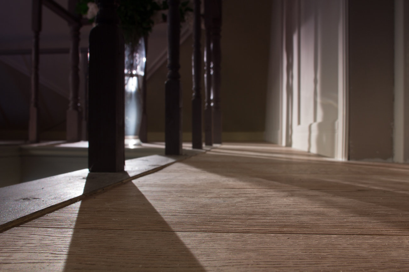 Фотография: в стиле , Прованс и Кантри, Классический, Country Corner, Белый, Переделка, Дача, Зеленый, Бежевый, Серый, Оранжевый, Коричневый, Веранда, Подмосковье, Дом и дача, Фазенда, «7 цветов – декор», ENS Group, Home Melody, MV-Light, «Амадей», «Европласт», АСЕ Paint, Affresco, ТД Вишера, Академия Окон, Карина Ольгинская, Тимофей Пронькин, усадебный стиль, дачная гостиная – фото на INMYROOM