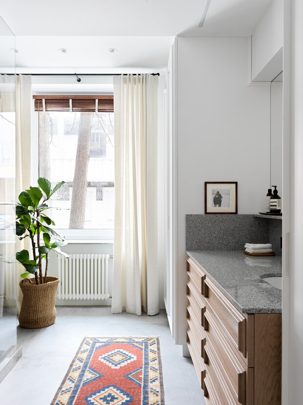 Фотография: Ванная в стиле Современный, Минимализм, Квартира, Проект недели, Москва, Сталинка, 2 комнаты, 60-90 метров, Анастасия Рыкова, S-Style – фото на INMYROOM