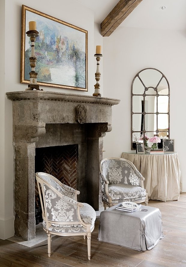 Фотография: Гостиная в стиле Прованс и Кантри, Классический, Декор интерьера, Антиквариат, Праздник, Новый Год – фото на INMYROOM